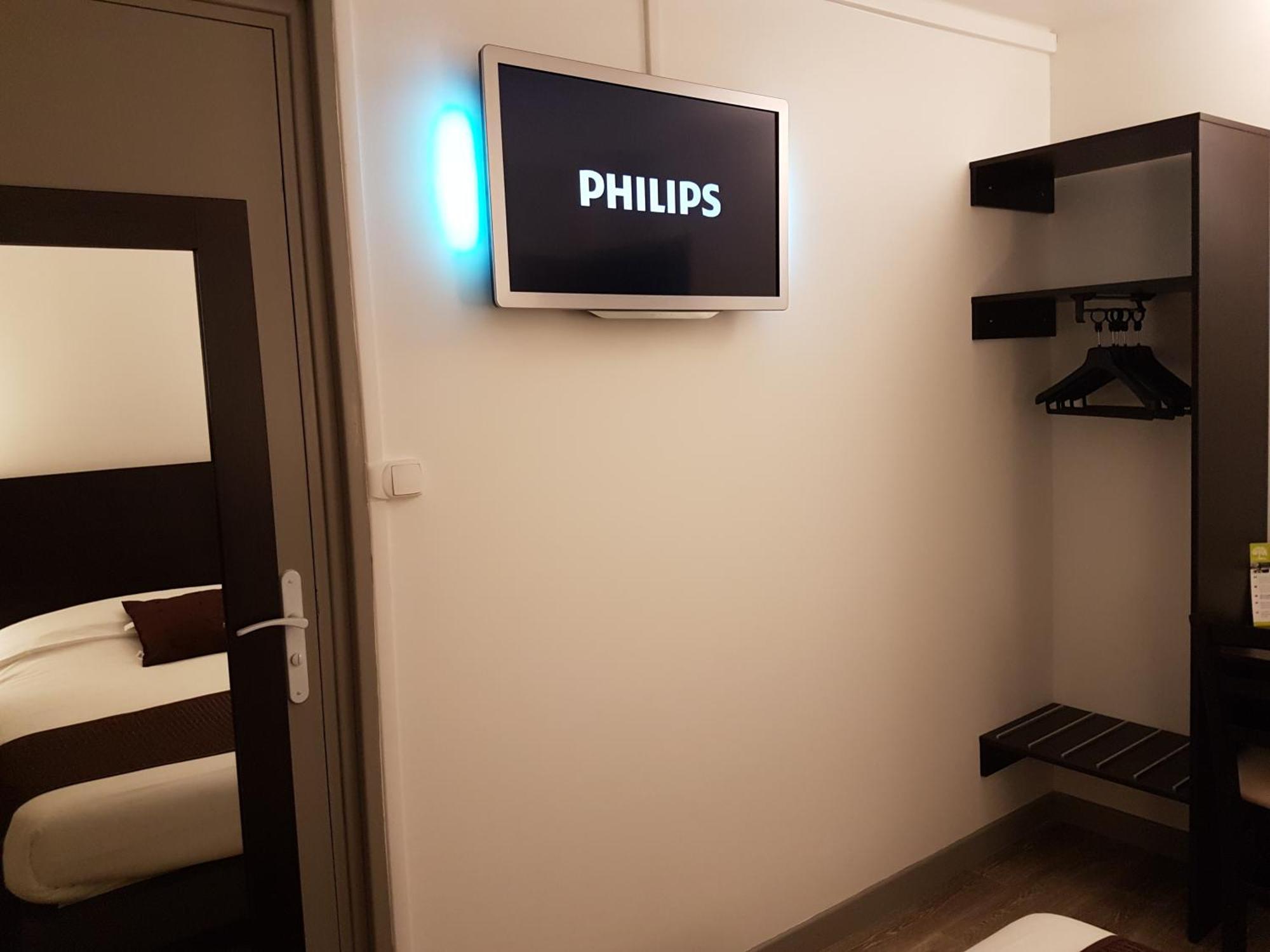 Nevers Hotel Luaran gambar