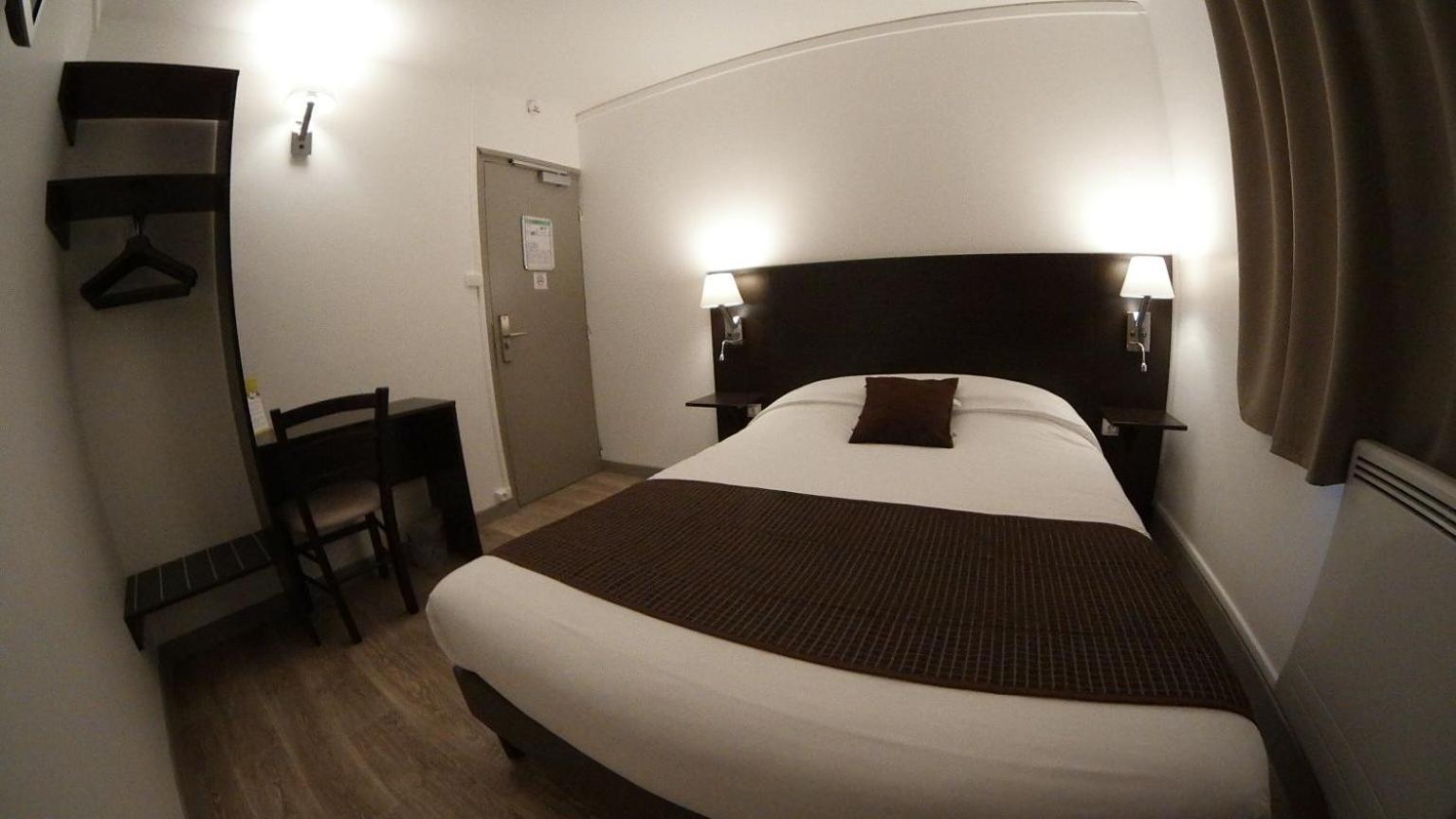 Nevers Hotel Luaran gambar